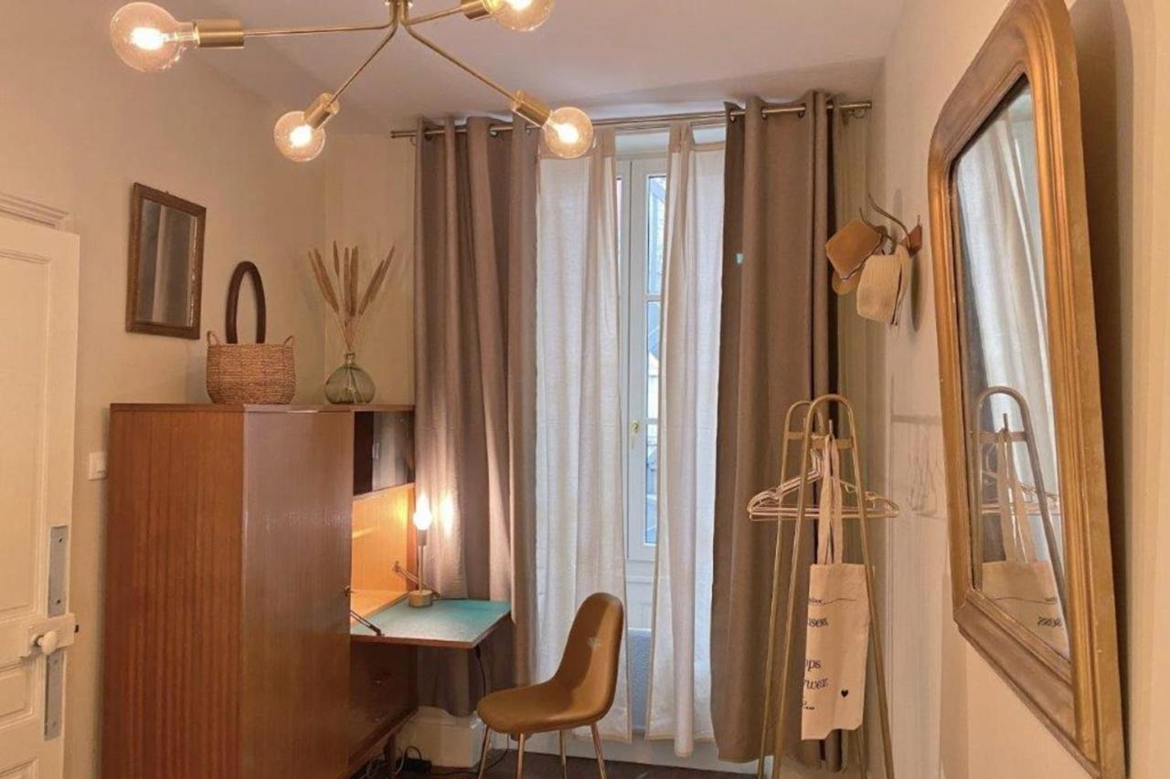 Les Fresques De Leon Apartman Tournus Kültér fotó