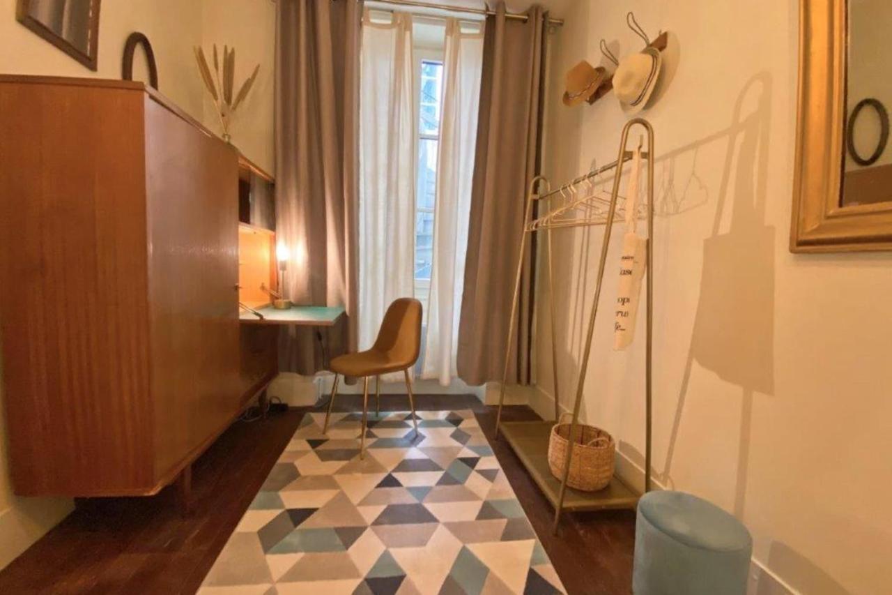 Les Fresques De Leon Apartman Tournus Kültér fotó