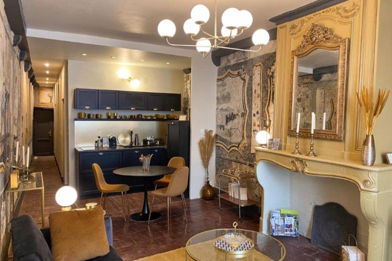 Les Fresques De Leon Apartman Tournus Kültér fotó